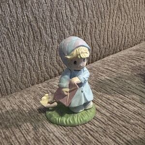 Precious Moments 1989 Kite Flying